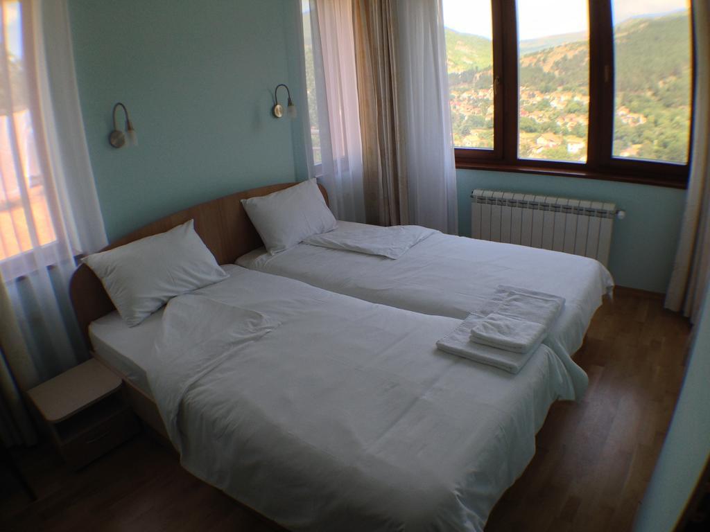 Iskrets Mala Planina Guest House المظهر الخارجي الصورة