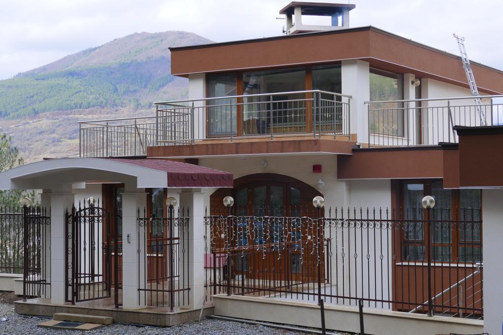 Iskrets Mala Planina Guest House المظهر الخارجي الصورة