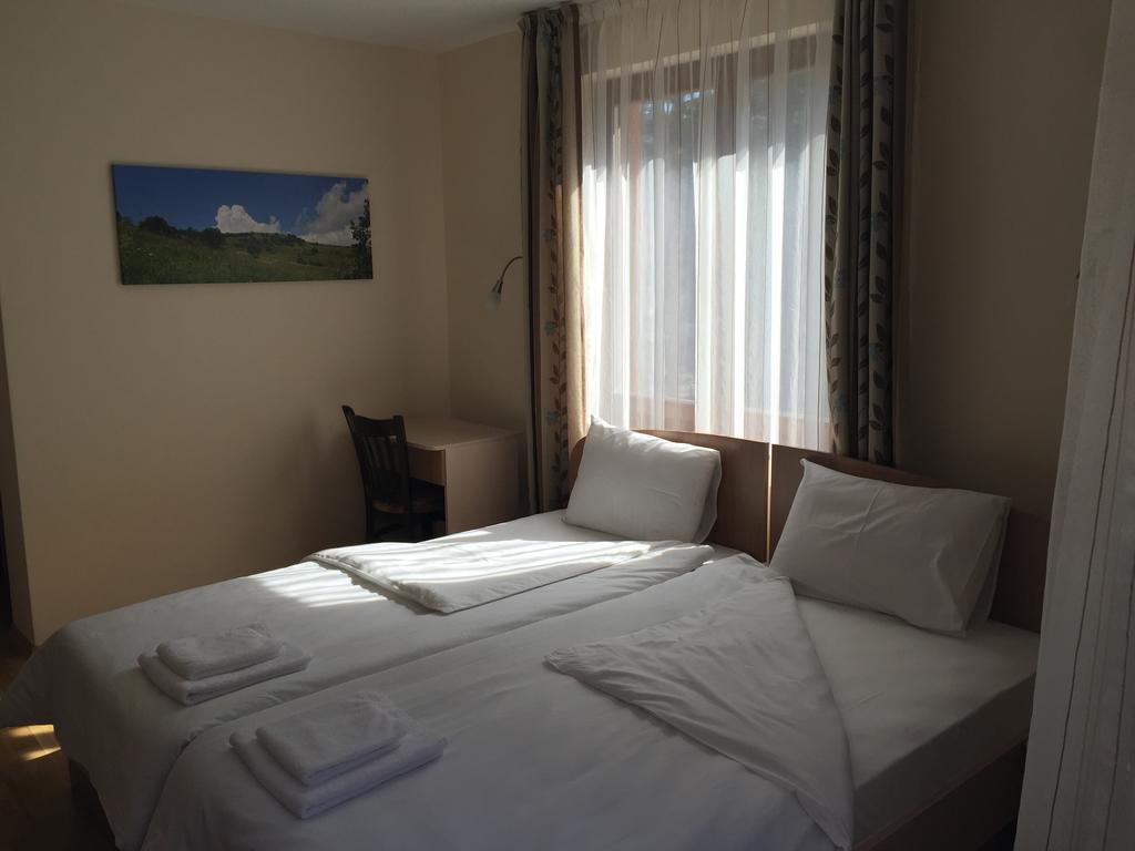 Iskrets Mala Planina Guest House المظهر الخارجي الصورة