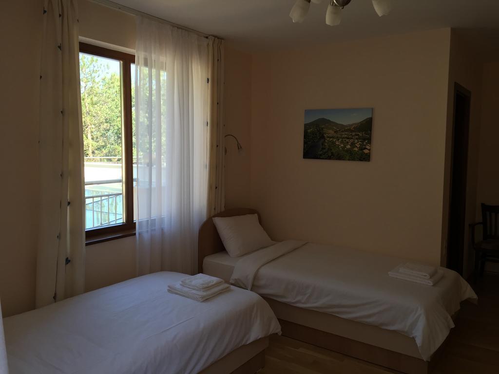 Iskrets Mala Planina Guest House المظهر الخارجي الصورة