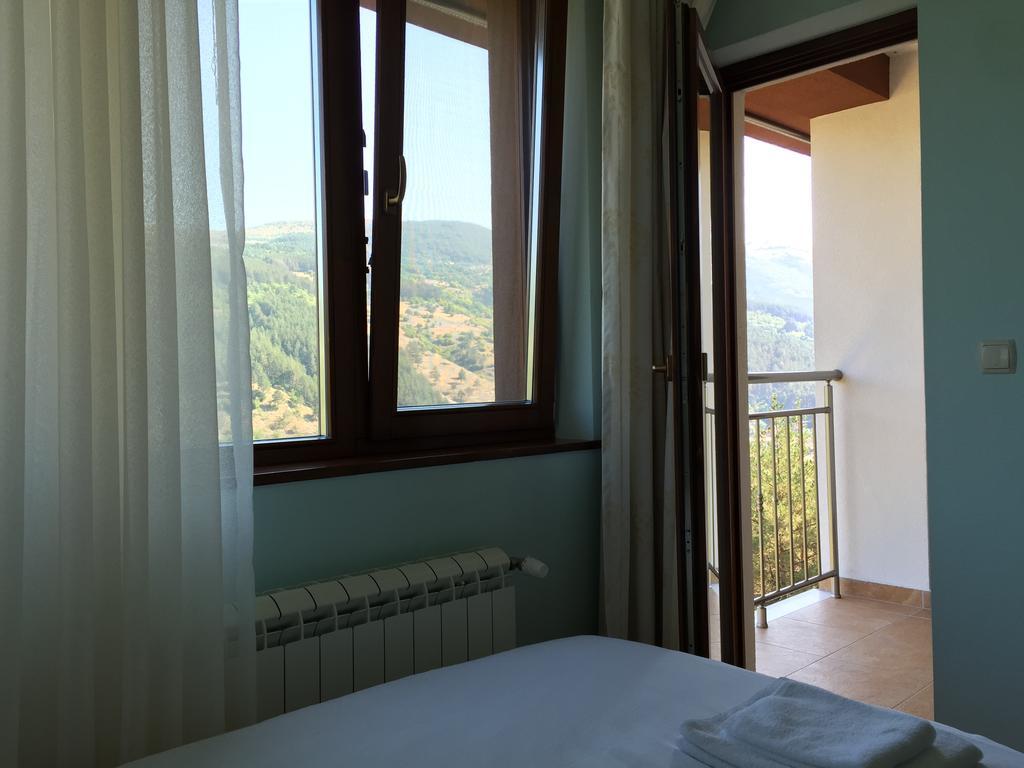 Iskrets Mala Planina Guest House المظهر الخارجي الصورة