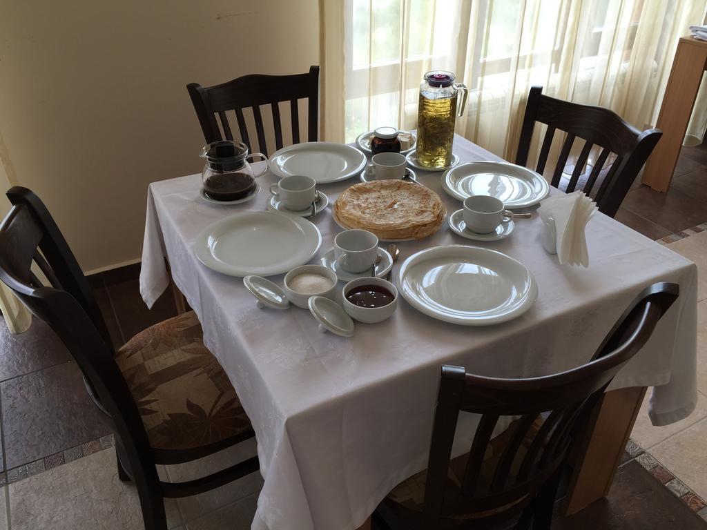 Iskrets Mala Planina Guest House المظهر الخارجي الصورة